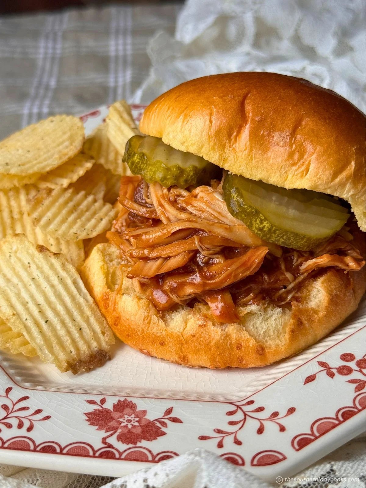 Pollo Barbacoa En Olla De Cocción Lenta – The Southern Lady Cooks